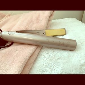 TYME Hair Styler